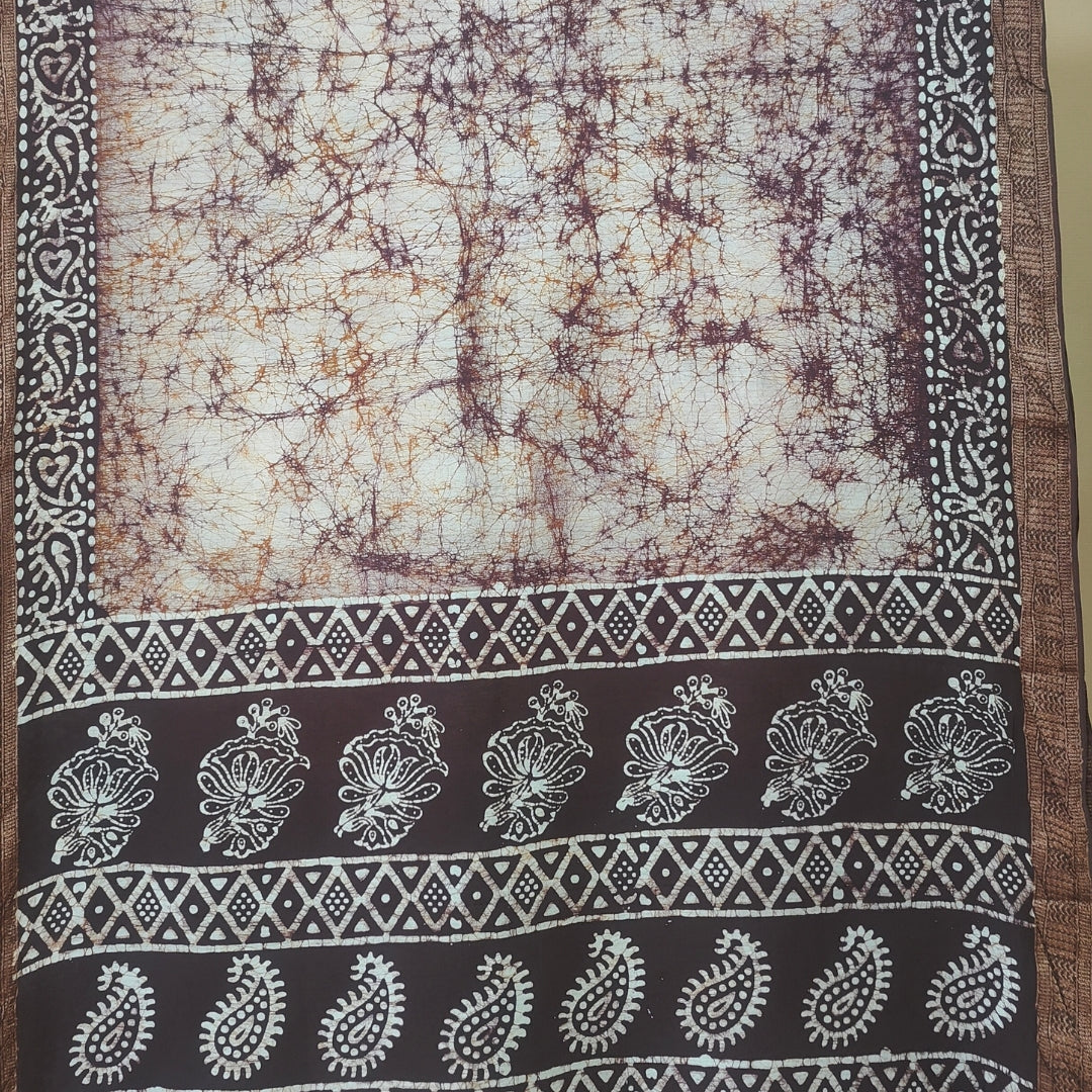 Cream Maheshwari Shibori Tie & Dye Saree