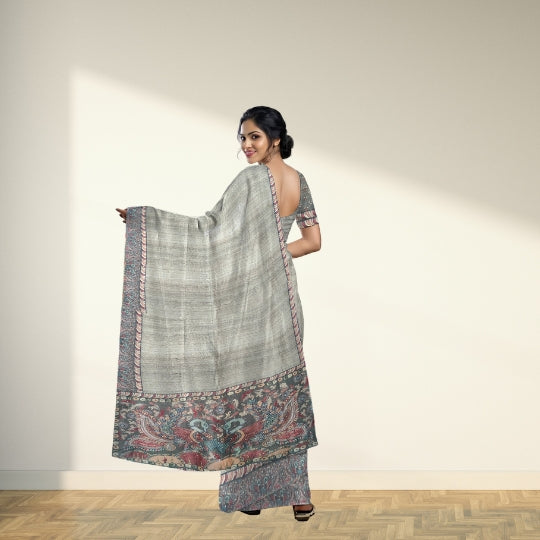 Beige Maheshwari Handloom Screen Printed Saree